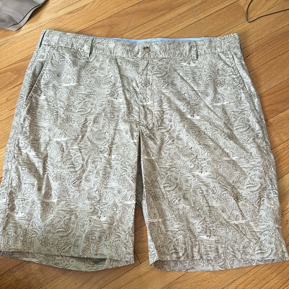 Peter Millar Shorts